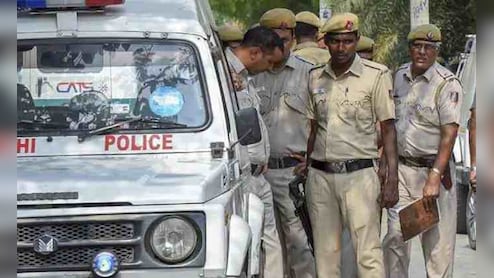 दिल्ली के सबसे महंगे इलाकों में से एक में हड़पते थे जमीन, दिल्ली पुलिस ने कुछ यूं किया गिरोह का भंडाफोड़, 3 गिरफ्तार