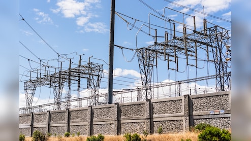 BHEL Shares Rated 'Hold' By PL Capital Despte Soft Q3 &mdash; Here's Why