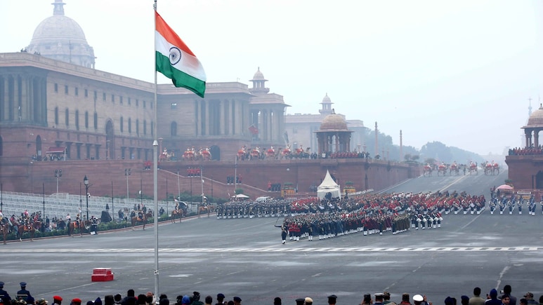 दिल्ली में आज बीटिंग रिट्रीट सेरेमनी: शानदार सैन्य परंपरा की दिखेगी झलक, कई रास्ते बंद, घर से निकलने से पहले जरूर पढ़ लें ये ट्रैफिक एडवाइजरी