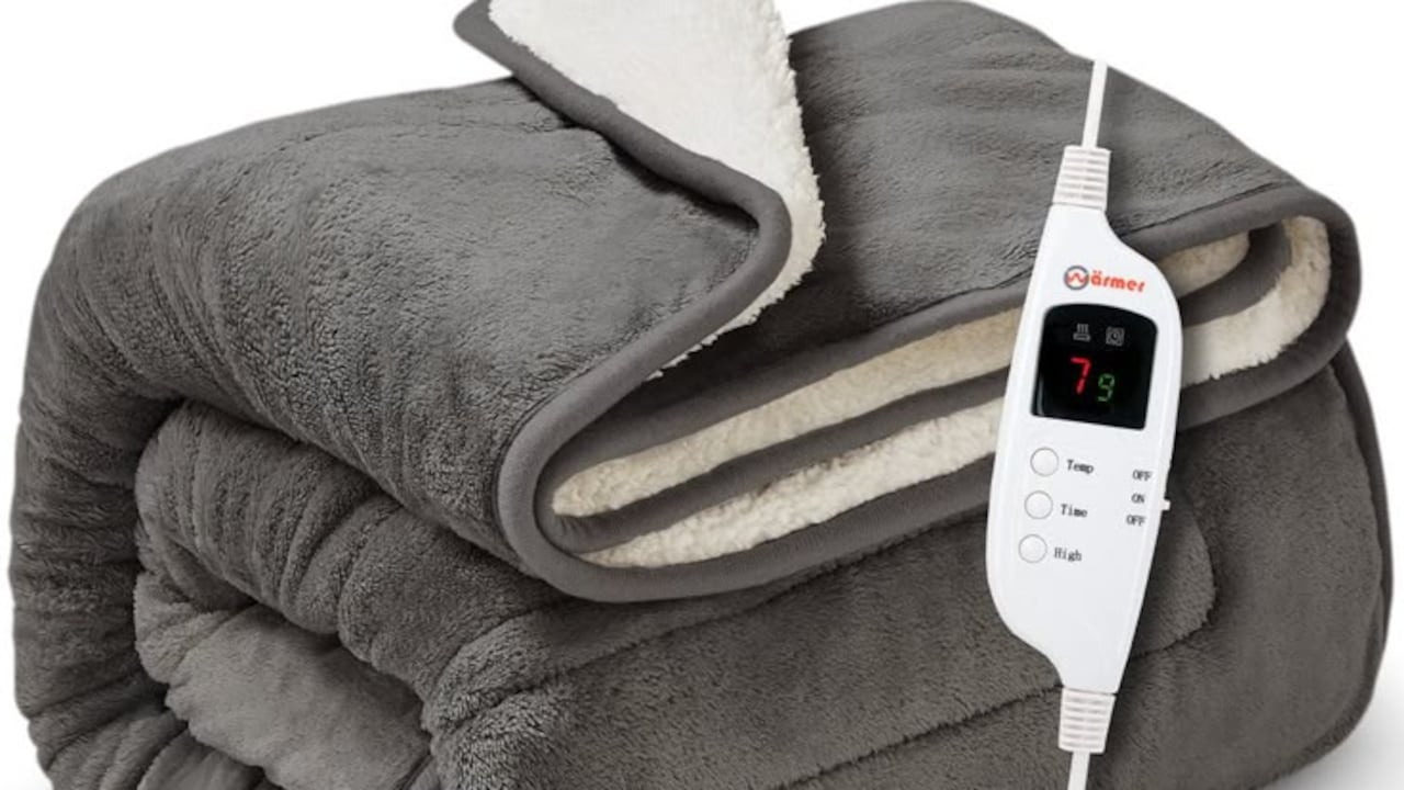 How to Wash An Electric Blanket Without Breaking It?