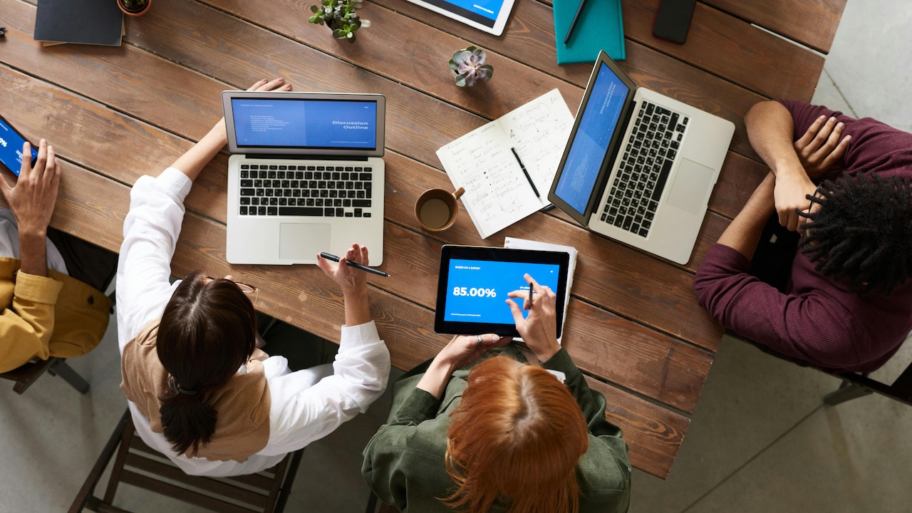 Laptop Buying Mistakes Beginners Make When Shopping Online