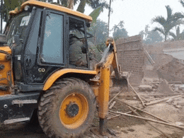 असम के होजाई में अवैध कब्जे पर गरजा बुलडोजर, 1200 से ज्यादा परिवारों का अतिक्रमण होगा ध्वस्त