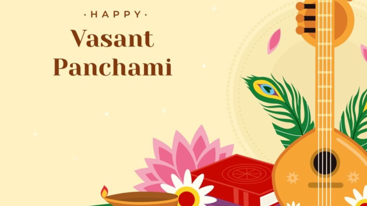 Bring traditional Saraswati Puja decor arrangements, which are suitable for Vasant Panchami