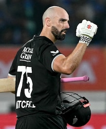 Daryl Mitchell Breaks KL Rahul's Big Record