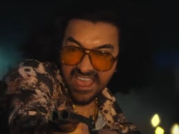 Vir Das Hadn't Spoken To Aamir Khan For 10 Years After <i>Delhi Belly</i>. Then There Was A Phone Call