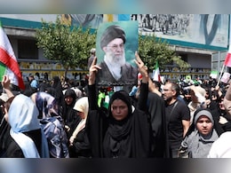 New Protests Erupt In Iran Despite Internet Shutdown