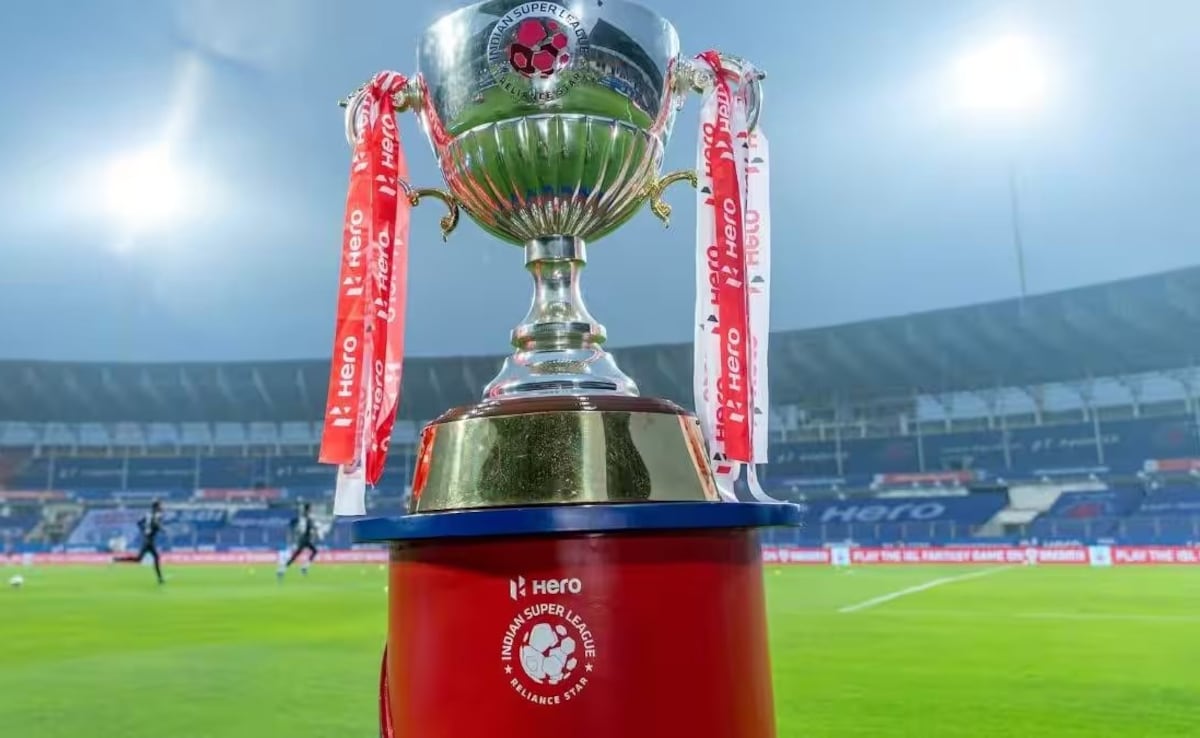 Sports Minister Mansukh Mandaviya Takes Big Call On ISL, Puts An End To Indian Football Crisis