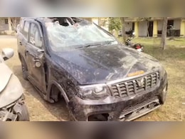 डूंगरपुर: दर्दनाक हादसे में भाजपा जिला उपाध्यक्ष के बेटे की मौत, पेड़ से टक्कर के बाद पलट गई कार