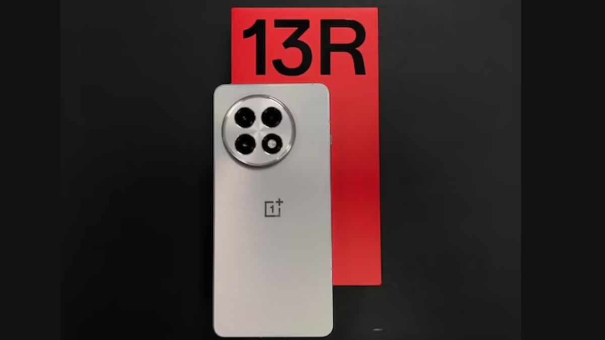 ప్రస్తుతం OnePlus 13R ఫ్లిప్కార్ట్లో రూ.40,889 ధరకు లిస్ట్ అయింది