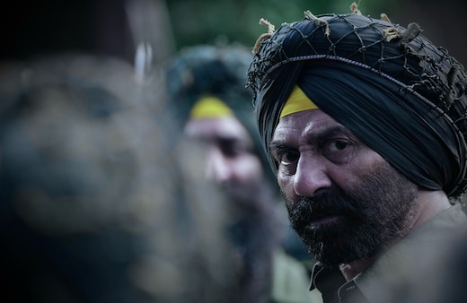 Border 2 Live Updates: बसंत पंचमी पर सिनेमाघरों में आई बॉर्डर 2, जानें फिल्म से जुड़े लेटेस्ट अपडेट्स 