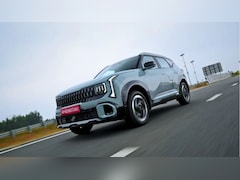 Kia Seltos Facelift Review: नई सेल्टोस के धांसू फीचर्स, क्या-क्या है खास, लॉन्चिंग से पहले ही जानिए सब