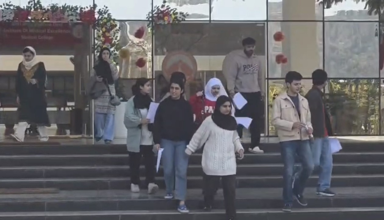 Journey Cut Short By Politics, Students Say Goodbye To J&K Medical College