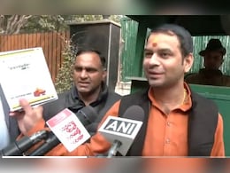 मकर संक्रांति बहाना, मकसद फिर से करीब आना! दिल्ली में लालू यादव से मिले तेज प्रताप, दिया चूड़ा-दही भोज का न्योता