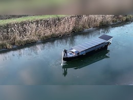 शख्स ने 200 दिन में बना दी सोलर पॉवर नाव, अब जिंदगी भर बिना ईंधन के समंदर में करेगी सफर