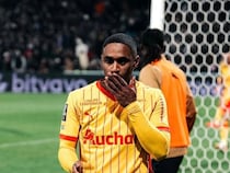 Lens Hold Off Auxerre To Retake Top Spot From PSG; Marseille Beat Angers 5-2