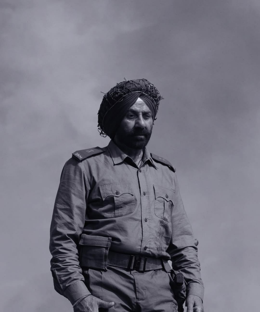 बॉर्डर 2 की रिलीज में एक दिन बाकी, जानें 28 साल पहले आई बॉर्डर का बजट, कलेक्शन और फीस