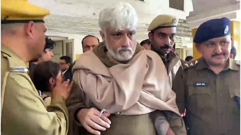 फ्लॉप हुई विक्रम भट्ट की दलील, राजस्थान हाईकोर्ट ने ठुकराई याचिका, कहा- यह केवल पैसों का विवाद नहीं, नीयत में खोट है