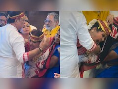 <i>Naagin</i> Actress Sudha Chandran Appears Distressed At Mata Ki Chowki, Attempts To Bite People In Viral Video