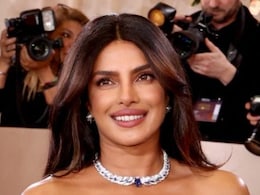 Priyanka Chopra Stuns In A Strapless Dior Gown At Golden Globes 2026