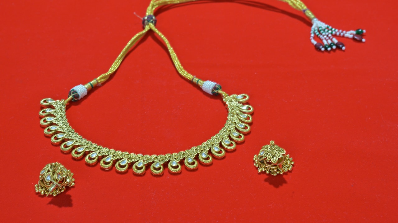 How To Pick Anti-Tarnish Jewellery For Daily Wear