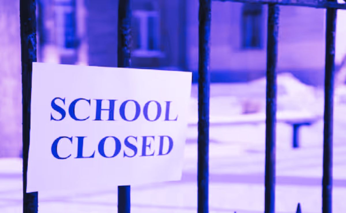 CG School Closed: ठंड के कहर का असर, 10 जनवरी तक 1 से 5वीं क्लास के सभी स्कूलों में लगा ताला