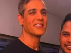 जॉन अब्राहम का लेटेस्ट लुक देख फैन्स का हुआ मूड खराब, लोग पूछने लगे- ये असली जॉन है?