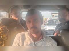 बिहारः लड़की ने मोबाइल नंबर ब्लॉक किया तो चेहरे पर फेंक दिया तेजाब