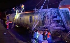 2 High-Speed Trains Collide In "Extremely Strange" Crash In Spain, 21 Dead