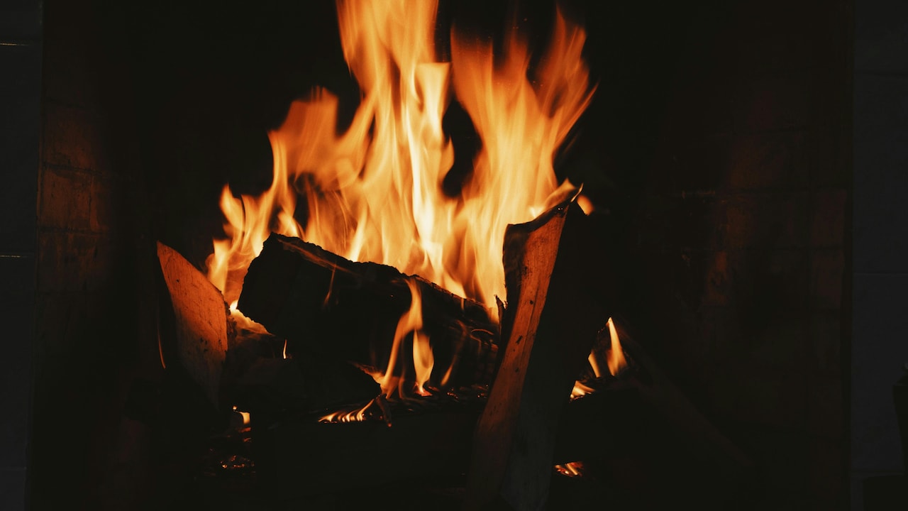 Celebrate Lohri 2026 in style with authentic Phulkari designs.