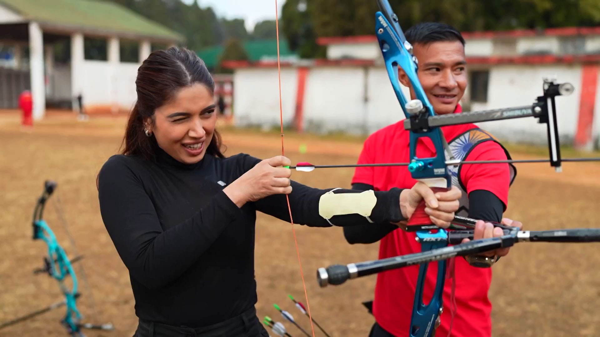 Jai Jawan With Bhumi Pednekar: Actor Bhumi Pednekar Tries Hands On Archery At Assam Regimental Centre