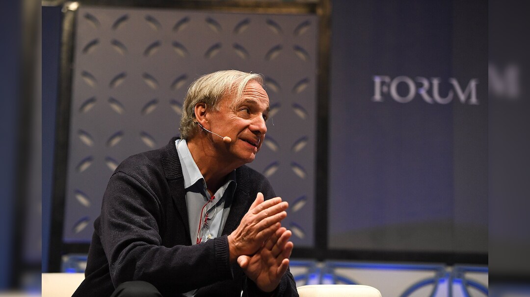 Davos 2026: Why Ray Dalio Prefers Gold Over Silver Despite The Metal's Hot Rally