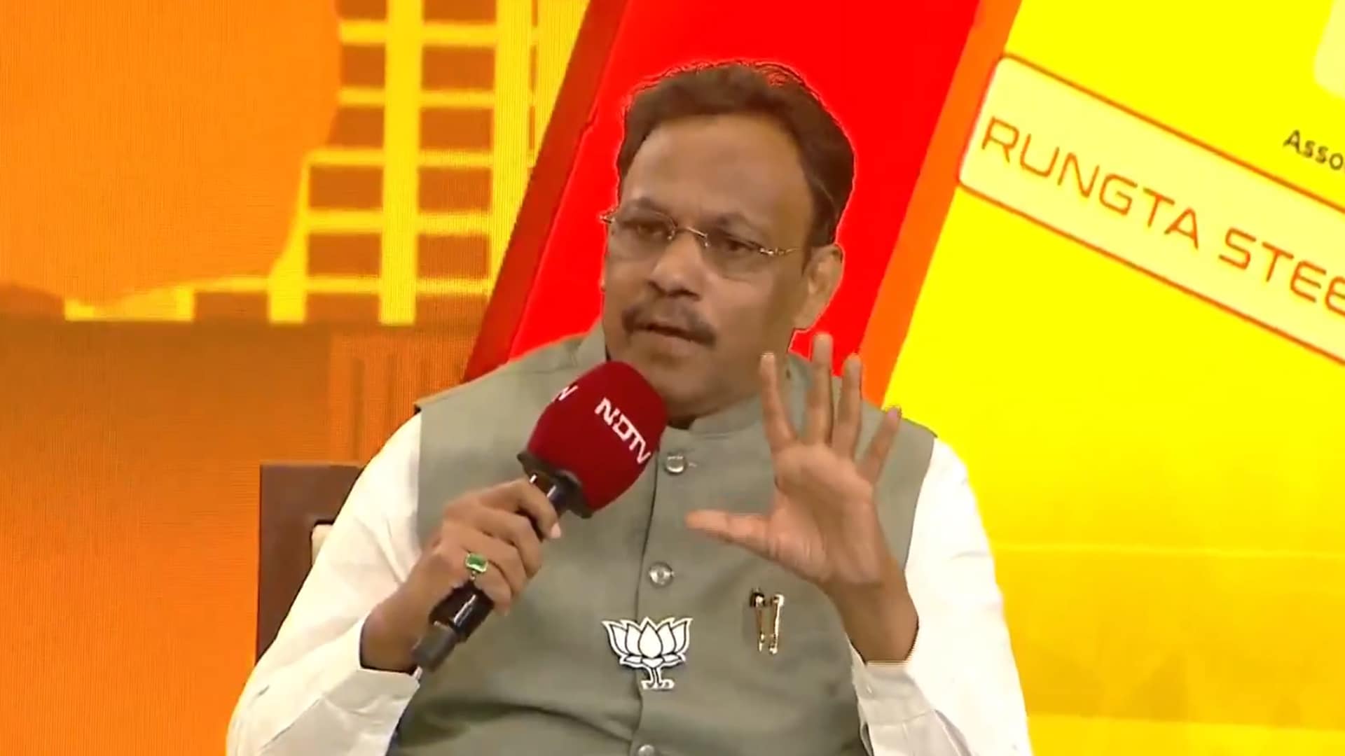 Can A Non-Marathi Become Mumbai Mayor? BJP's Vinod Tawde Responds
