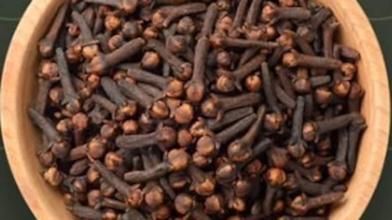 आयुर्वेद के 'अमृत': लौंग से ज्वार तक, सेहत के लिए वरदान हैं मां दुर्गा को प्रिय ये चीजें