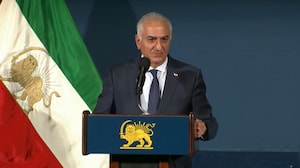 Iran Crown Prince Urges World To Act Against Islamic Regime