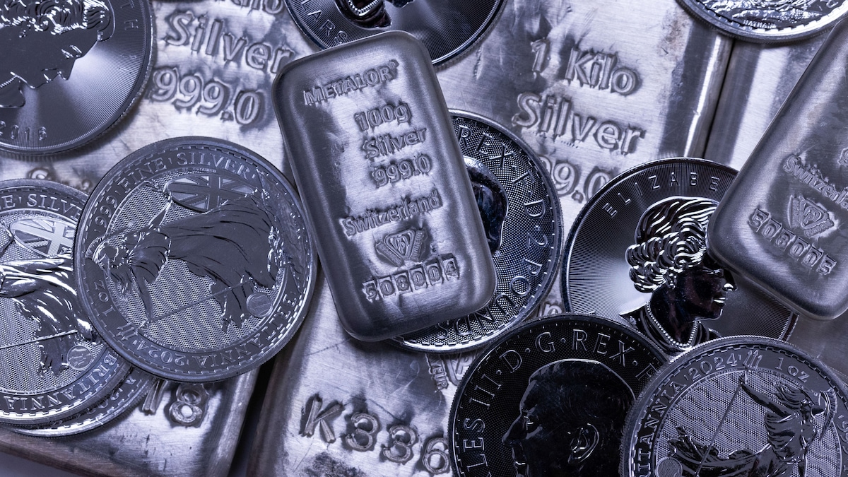 Silver Slumps, ETFs Crash Up To 24% As Geopolitical Risk Premium Fades