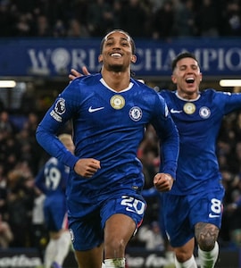 Chelseas Interim Coach Says Players Focused On Manchester City After Enzo Maresca Exit