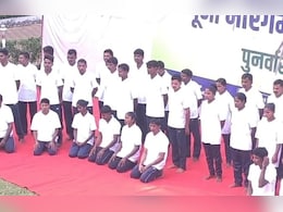 नक्सलमुक्त होने की राह पर छत्तीसगढ़! बीजापुर में 1.45 करोड़ के इनामी 52 नक्सलियों ने डाले हथियार