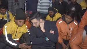 Raghav Chadha Celebrates Gig Workers' Victory, Thanks To Central Govt After End Of 10-Minute Delivery