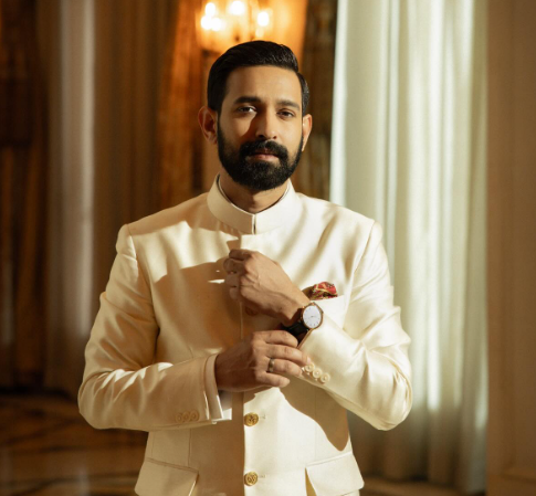 Vikrant Massey Recalls Struggles At 16: "Worked 16 Hours A Day, Survived On Parle-G And Water"