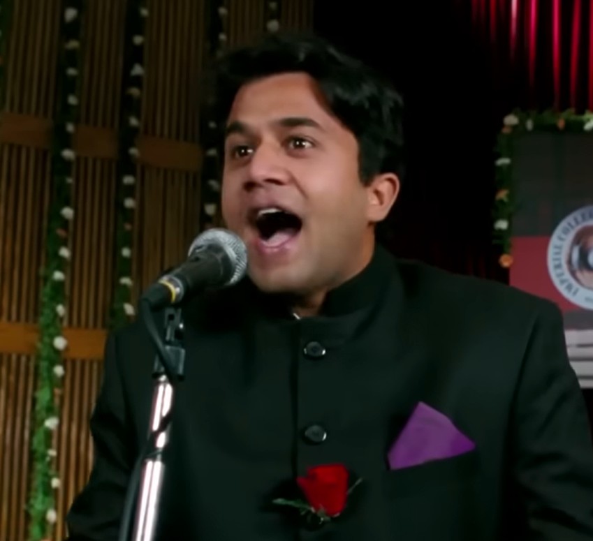 3 इडियट्स के चतुर रामलिंगम 16 साल बाद दिखते हैं ऐसे, मना रहे हैं 43वां जन्मदिन, कभी टूटी-फूटी हिंदी ने बदली थी किस्मत