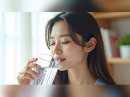 गर्म पानी पीने से कौनसी बीमारी जड़ से खत्म होती है?