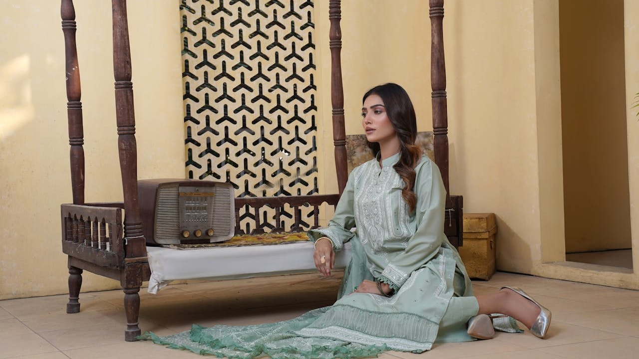 Celebrate Tradition With Sangria Styles Under ₹799 During Myntras Right To Fashion Sale