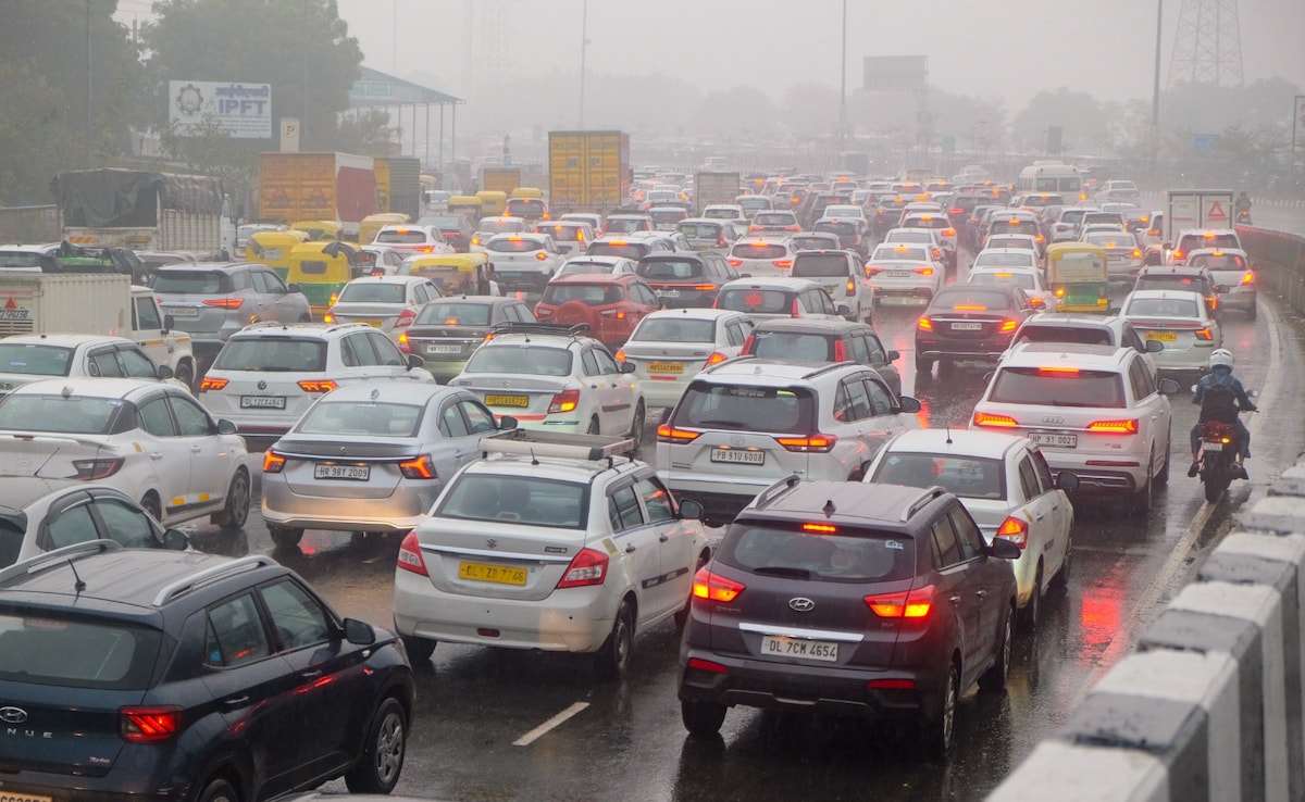 Gurugram Traffic Jam