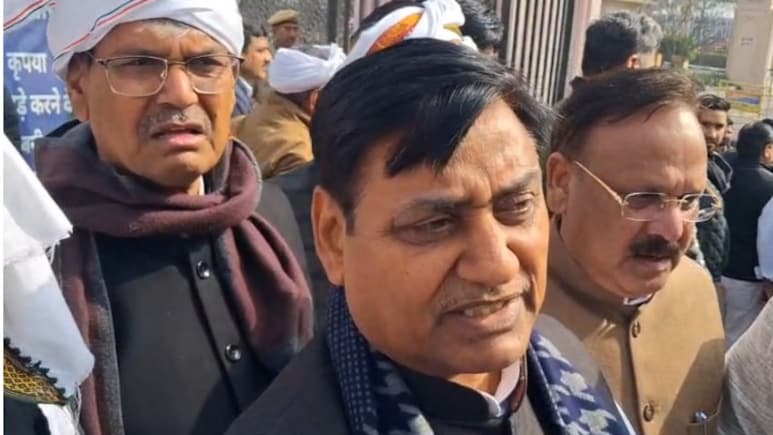 विधानसभा सत्र में पंचायत चुनाव की घोषणा नहीं हुई तो मैं और टीकाराम जूली आमरण अनशन पर बैठेंगे- गोविंद डोटासरा