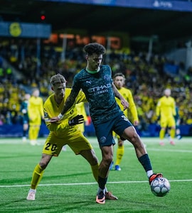 Manchester City Humiliated, Holders PSG Stumble, Arsenal Remain Perfect