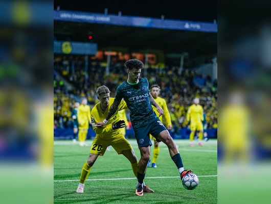 Manchester City Humiliated, Holders PSG Stumble, Arsenal Remain Perfect