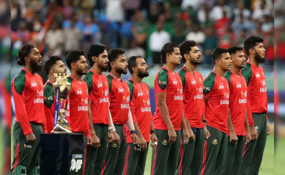 वर्ल्ड कप से बाहर होने के बाद बांग्लादेश क्रिकेट में पड़ी फूट, बड़े अधिकारी ने दे दिया इस्तीफा