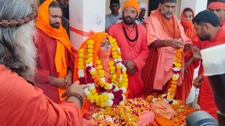 पोस्टमार्टम से इनकार, 3 घंटे तक शव के साथ... साध्वी प्रेम बाईसा के पिता पर क्यों उठ रहे सवाल