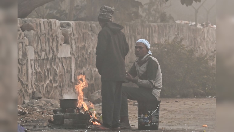 MP Weather: मध्य प्रदेश को ठंड से मिलेगी थोड़ी राहत, प्रदेश में दो सिस्टम एक्टिव होने से बदला मौसम का मिजाज