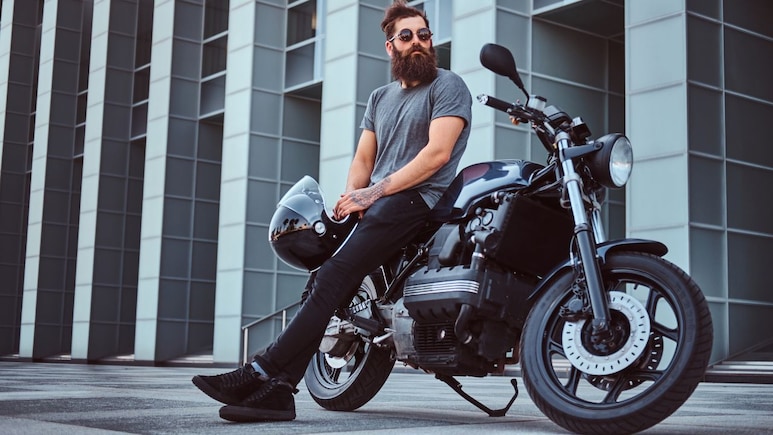 Pulsar, RAIDER iGO, Apache सबके दाम हुए कम, Bike पर आ चुका है बंपर डिस्&zwj;काउंट